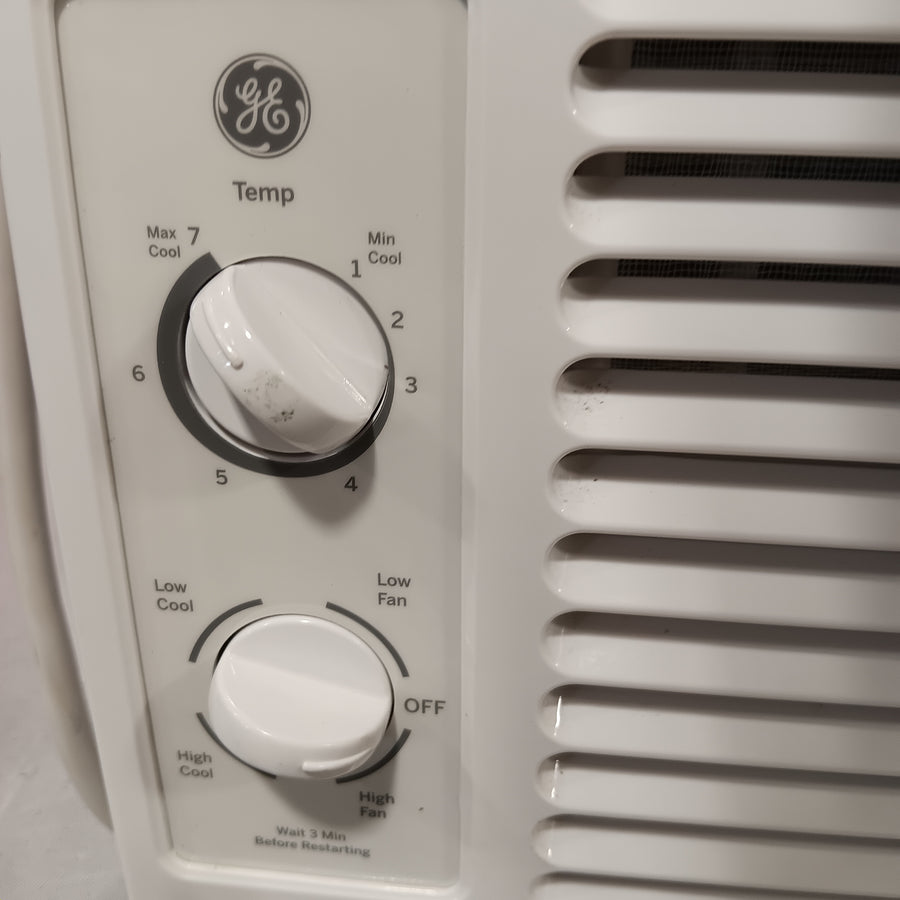 GE 5,000 BTU 115V Window Air Conditioner Cools 150 Sq. Ft. in White AWFS05BWL - Open Box