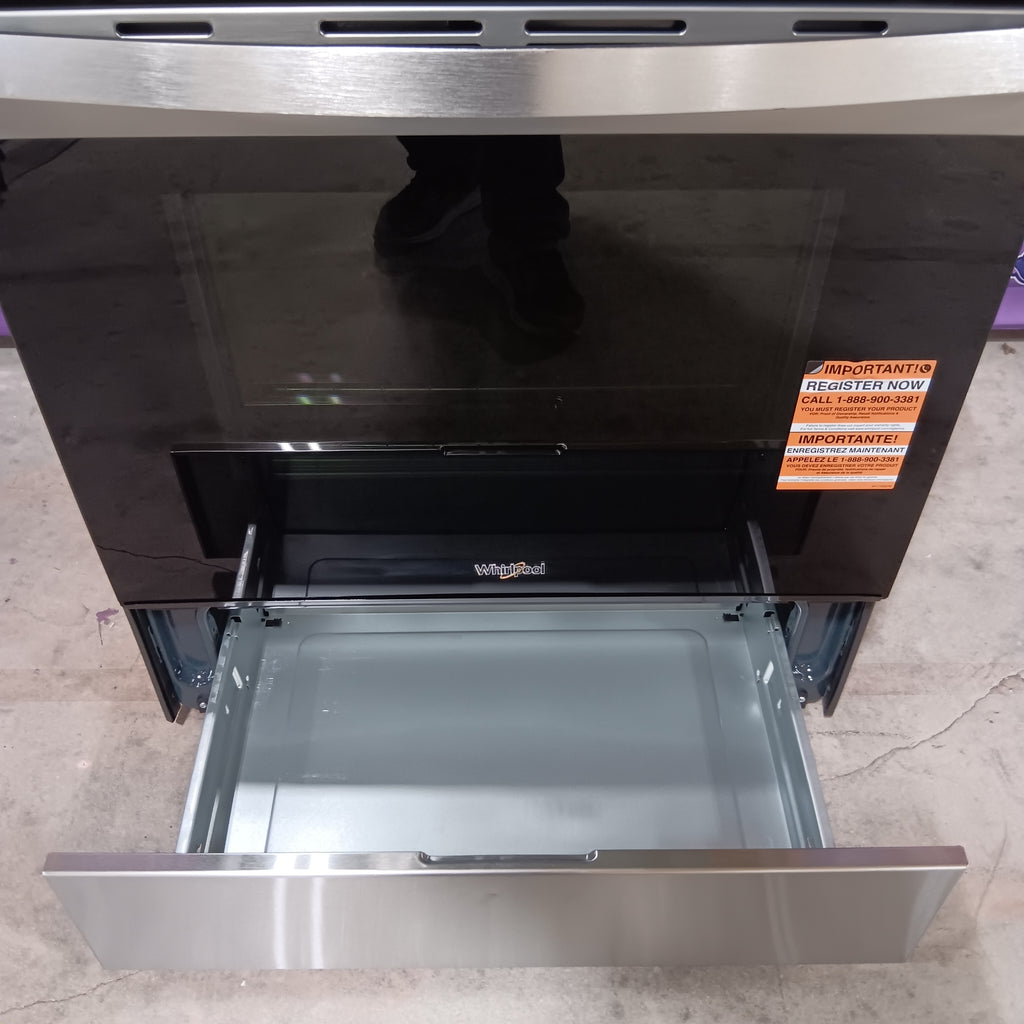 Pictures of Whirlpool 4.8 Cu. Ft. Slide-In Electric Range with Frozen Bake™ Technology in Stainless Steel WEE515S0LS - Scratch & Dent (Minor) - Neu Appliance Outlet - Discount Appliance Outlet in Austin, Tx
