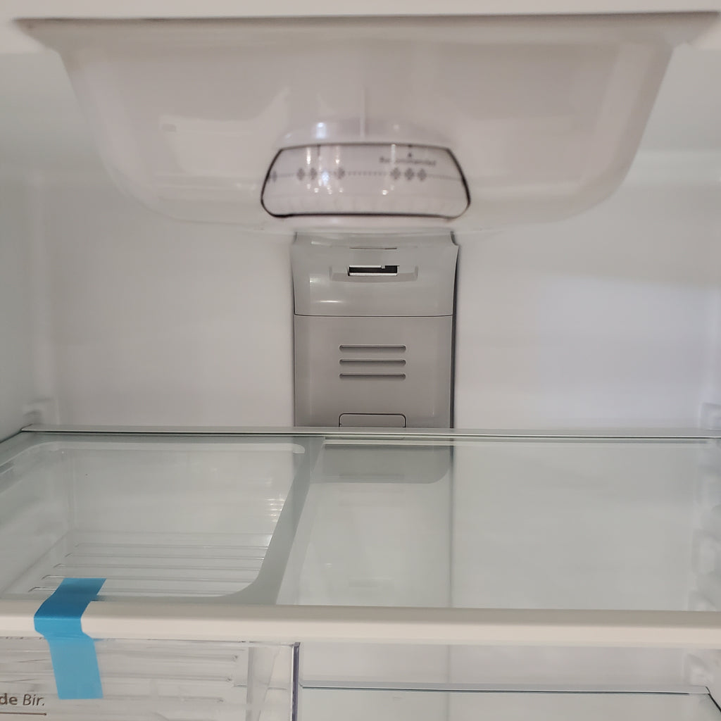Pictures of Whirlpool 33-inch 21 cu. ft. Wide Top Freezer Refrigerator WRT541SZDW - Scratch & Dent (Minor) - Neu Appliance Outlet - Discount Appliance Outlet in Austin, Tx