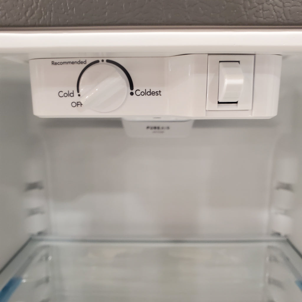 Frigidaire Gallery 20 Cu. Ft. 30-inch Wide Garage Ready Top Freezer Refrigerator in Stainless Steel 3SD1006 - GRTE2055AF - Scratch & Dent (Minor)