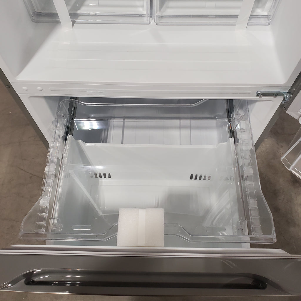 Vissani 18.7 cu. ft. Bottom Freezer Refrigerator in Stainless Steel 25SD112 - MDBF18SS - Scratch & Dent (Moderate)