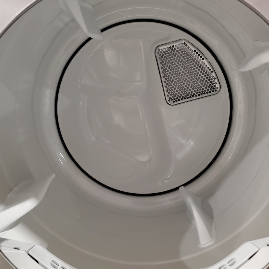 Maytag 4.5-cu ft High Efficiency Stackable Steam Cycle Front-Load Washer MHW5630HC - Scratch & Dent (Minor) and Maytag 7.3-cu ft Stackable Vented ENERGY STAR Electric Dryer MED5630HC - Scratch & Dent (Minor)