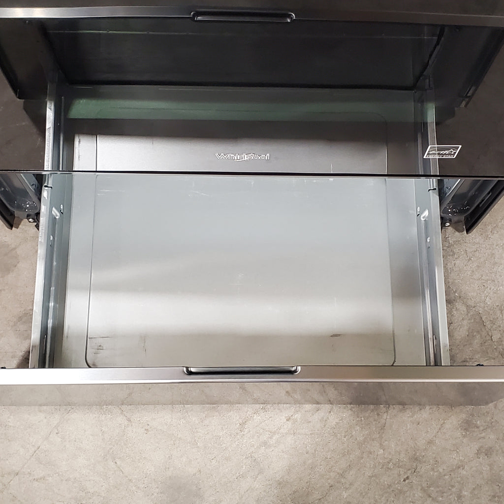Pictures of Whirlpool Electric 30" Range with Steam Clean and No Preheat Mode in Fingerprint Resistant Stainless Steel WFES3330RZ - Scratch & Dent (Minor) - Neu Appliance Outlet - Discount Appliance Outlet in Austin, Tx