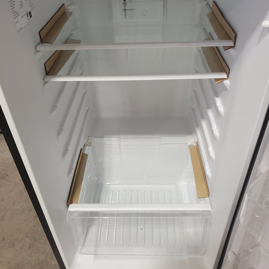 Vissani Black Top Freezer 10.1 Cu. Ft. Refrigerator with No Frost Design MDTF10BK - Open Box