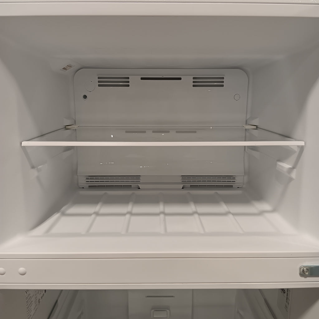Pictures of Vissani 14.2 cu. ft. Top Freezer Refrigerator in White, Garage Ready 25CR224 -MDTF14WH5 - Scratch & Dent (Minor) - Neu Appliance Outlet - Discount Appliance Outlet in Austin, Tx