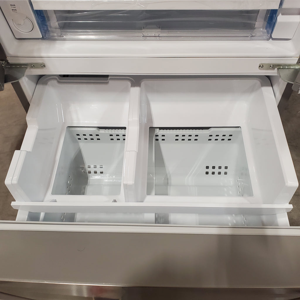 Pictures of Frigidaire 27.8 cu. ft. 3 Door French Door Refrigerator with Exterior Water and Ice Dispenser 3SD820 - FRFS2823AS - Scratch & Dent (Minor) - Neu Appliance Outlet - Discount Appliance Outlet in Austin, Tx