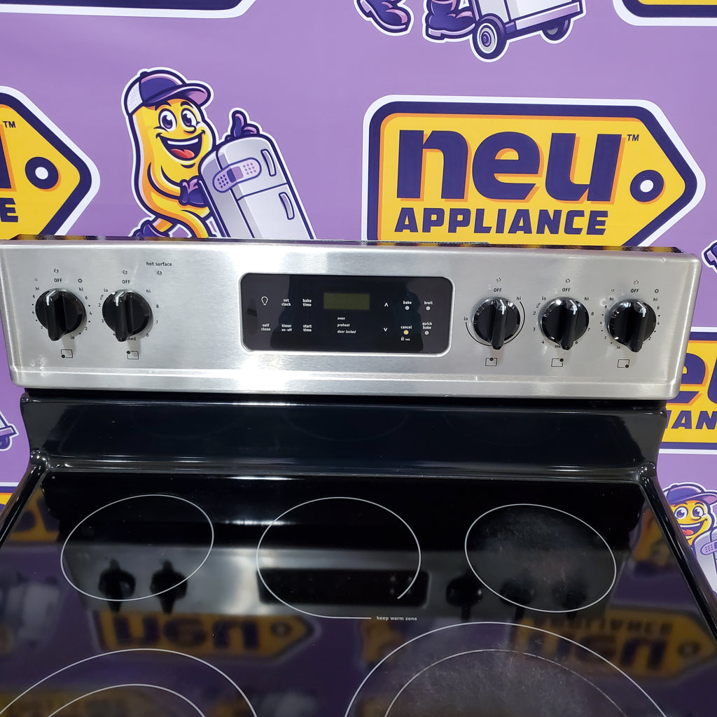 Pictures of Frigidaire Gallery 30" Freestanding Electric Range in Stainless Steel 1CR02058 - LGEF3043KF - Certified Refurbished - Neu Appliance Outlet - Discount Appliance Outlet in Austin, Tx