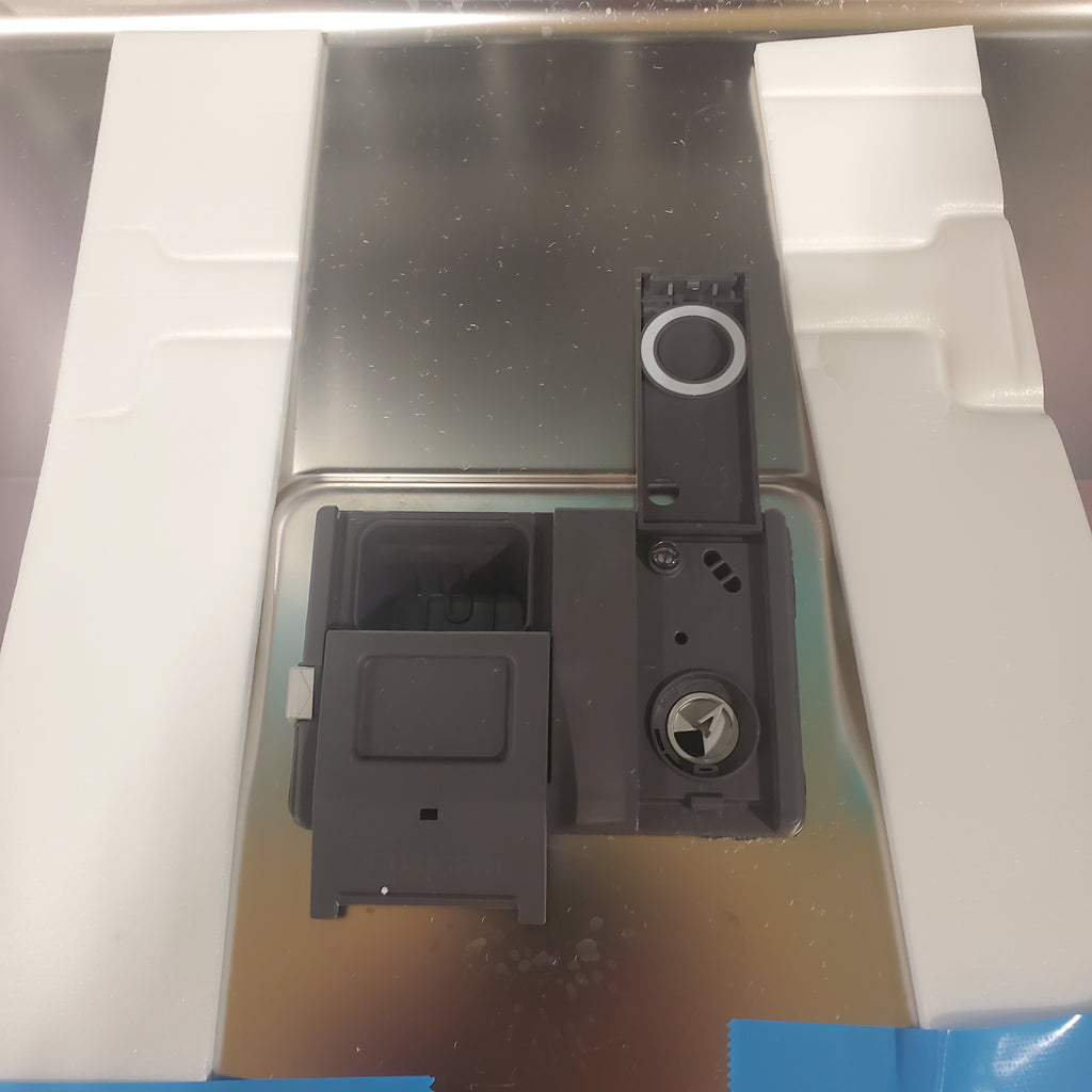 Pictures of GE® ENERGY STAR® Top Control with Stainless Steel Interior Dishwasher with Sanitize Cycle GDT670SGVWW - New in Box - Neu Appliance Outlet - Discount Appliance Outlet in Austin, Tx