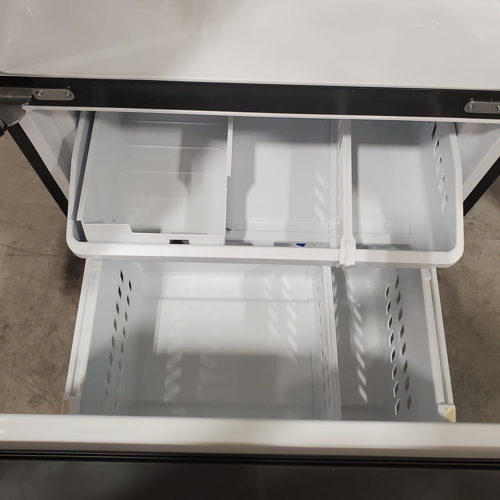 GE 33" Wide Stainless Steel ENERGY STAR 24.7 Cu. Ft. French-Door Refrigerator with Ice Maker and Water Dispenser GE9843 - GNE25JYKFS - New in Box