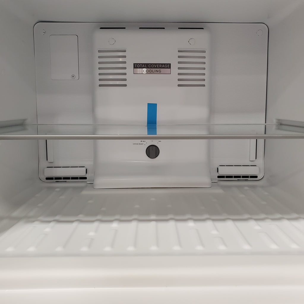 Pictures of Whirlpool 19.3 Cu. Ft. Freestanding Top-Freezer Garage Ready Refrigerator in White 22133SD215 - WRTX5419SW - Scratch & Dent (Minor) - Neu Appliance Outlet - Discount Appliance Outlet in Austin, Tx