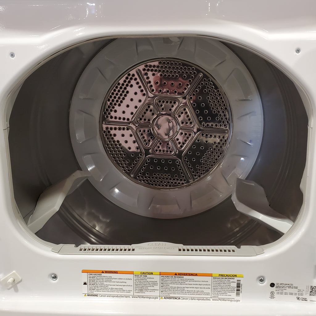 Pictures of GE White Top Load 4.0 Cu. Ft. Capacity Washer with Stainless Steel Wash Basket GTW325ASWWW - New in Box and GE White Electric Aluminized Alloy Drum 7.2 Cu. Ft. Dryer with Sensor Dry and Extended Tumble 16210 - GTD45EASJWS - Certified Refurbished - Neu Appliance Outlet - Discount Appliance Outlet in Austin, Tx