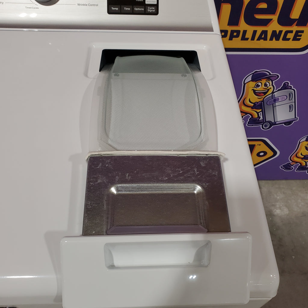 Pictures of Maytag Top Load 4.8 cu ft Washer with Deep Fill and Slow-Close Glass Lid MVW6200KW - Scratch & Dent (Minor) and Maytag 7.0 cu ft Electric Dryer with Moisture Sensing and Quick Dry Cycle 16158 - MED6200KW - Scratch & Dent (Minor) - Neu Appliance Outlet - Discount Appliance Outlet in Austin, Tx