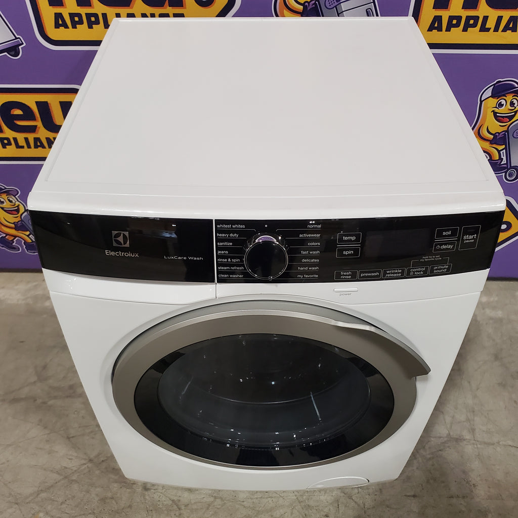 Pictures of 24" Wide Electrolux Compact Front Load 2.4 cu ft Washer with LuxCare Wash System and Steam Refresh Cycle - 3SD373 - ELFW4222AW - Scratch & Dent (Minor) - Neu Appliance Outlet - Discount Appliance Outlet in Austin, Tx