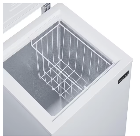 Pictures of Magic Chef 3.5 cu. ft. Manual Defrost Chest Freezer in White 251311SD937 - HMCF35W5 - Scratch & Dent (Moderate) - Neu Appliance Outlet - Discount Appliance Outlet in Austin, Tx