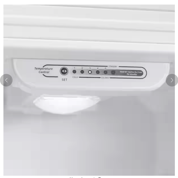 Pictures of Vissani 18 cu. ft. Top Freezer Refrigerator in Stainless Steel, Garage Ready 25SD117 - MDTF18SSR - Scratch & Dent (Moderate) - Neu Appliance Outlet - Discount Appliance Outlet in Austin, Tx