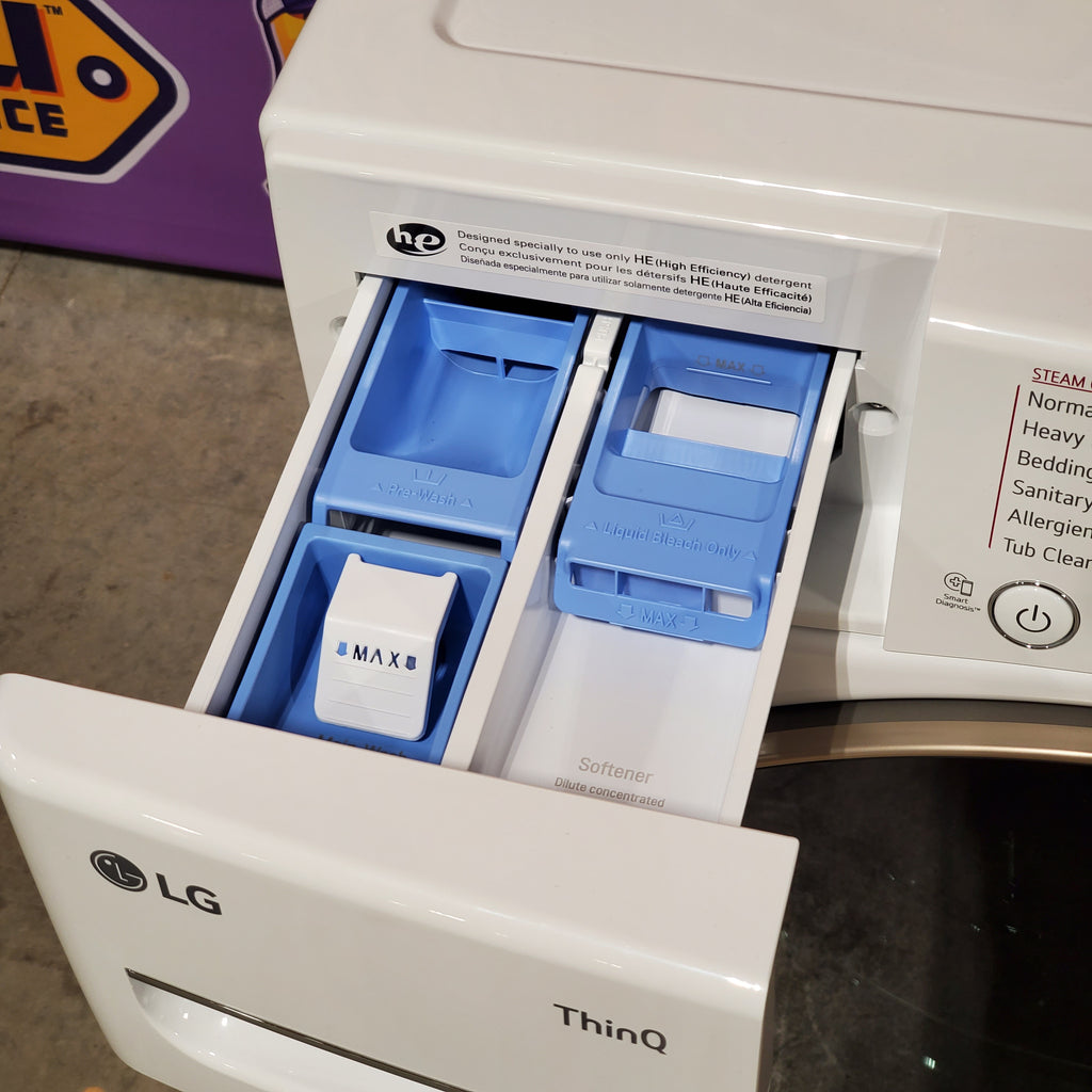 LG 4.5 cu. ft. Front Load Washer with Steam and Built-In Intelligence in White 21SD23 - WM4000HWA - Scratch & Dent (Minor)