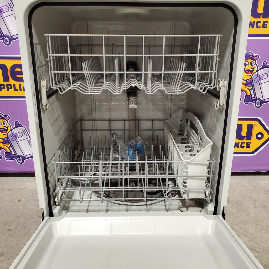 Whirlpool Quiet Dishwasher with Boost Cycle 25SD099 - WDF341PAPB - Scratch & Dent (Minor)
