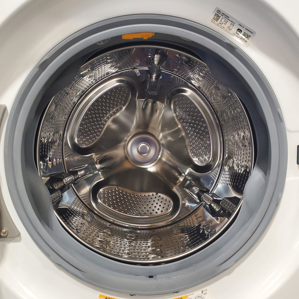 LG Single Unit LG WashTower™ with Center Control™ 5.0 cu. ft. Front Load Washer and 7.8 cu. ft. Electric Ventless Heat Pump Dryer 5SD275 - WKHC252HWA - Scratch & Dent (Minor)