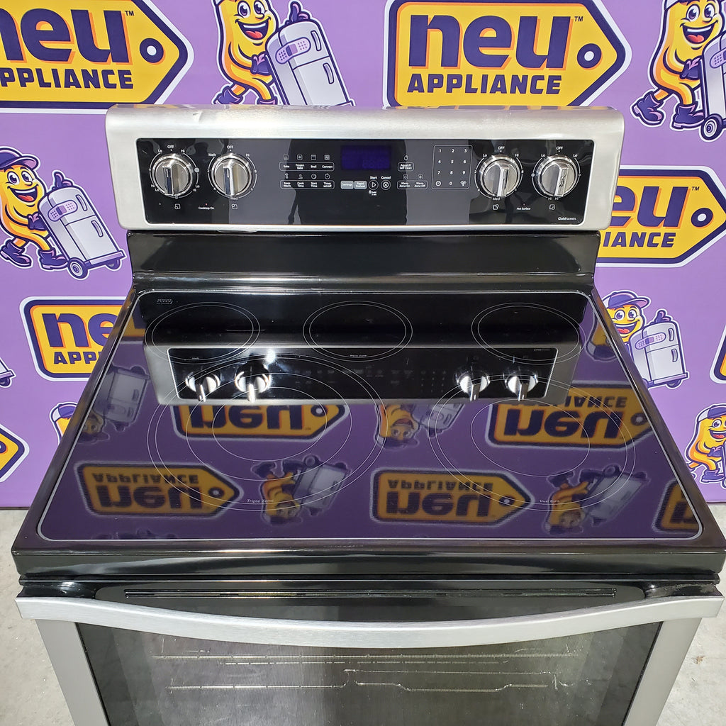 Pictures of Whirlpool Fingerprint Resistant Stainless Steel Glass Top 30 In. 5 Burner Electric 6.4 Cu. Ft. Freestanding Range with True Convection Cooking 1CR02164 - WFE770H0FZ - Certified Refurbished - Neu Appliance Outlet - Discount Appliance Outlet in Austin, Tx