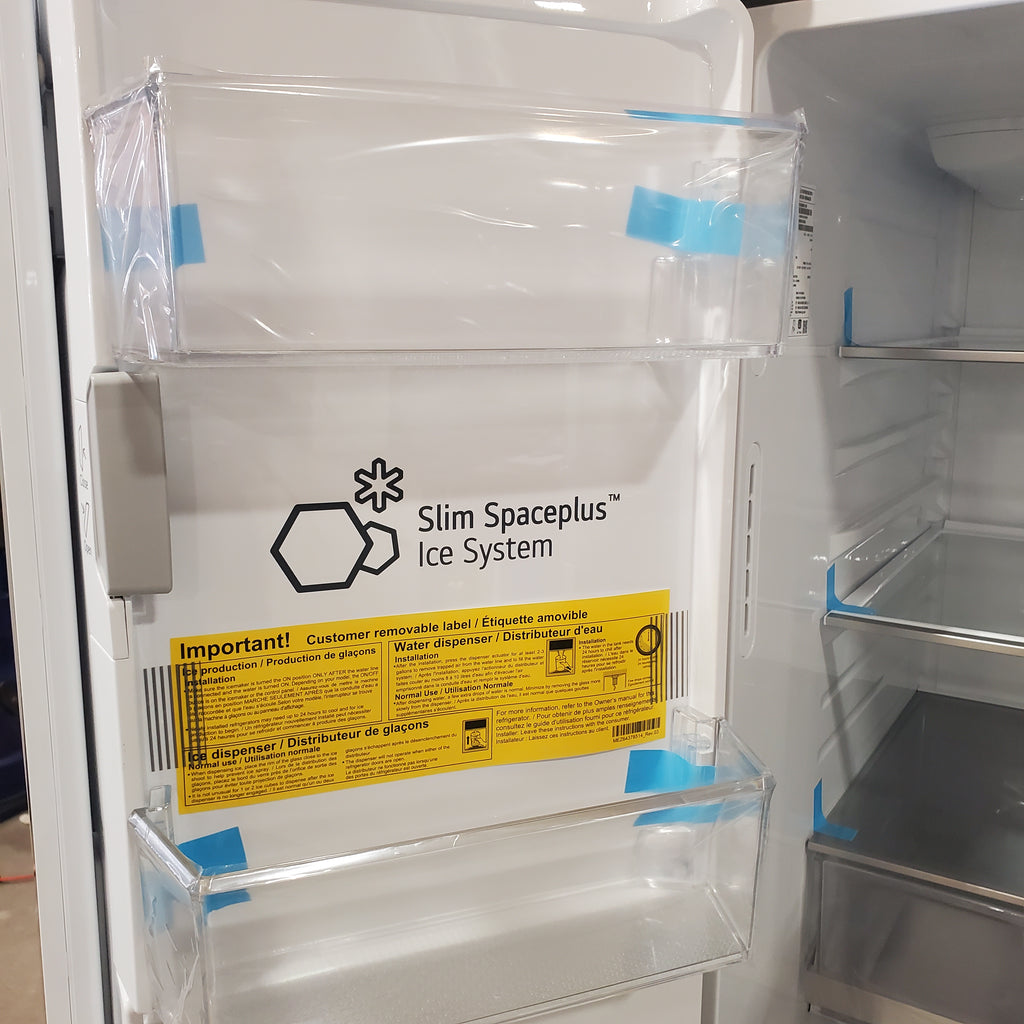 LG 25 cu. ft.  33" Wide Smart Standard-Depth MAX™ French Door Refrigerator with InstaView® Door-in-Door® and Craft Ice™ 3SD926 - LF25S6560S - Open Box