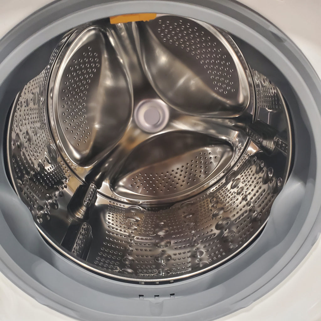 Pictures of LG Single Unit Front Load LG WashTower™ with Center Control™ 4.5 cu. ft. Washer and 7.4 cu. ft. Electric Dryer - 3SD493 - WKEX200HWA - Open Box - Neu Appliance Outlet - Discount Appliance Outlet in Austin, Tx