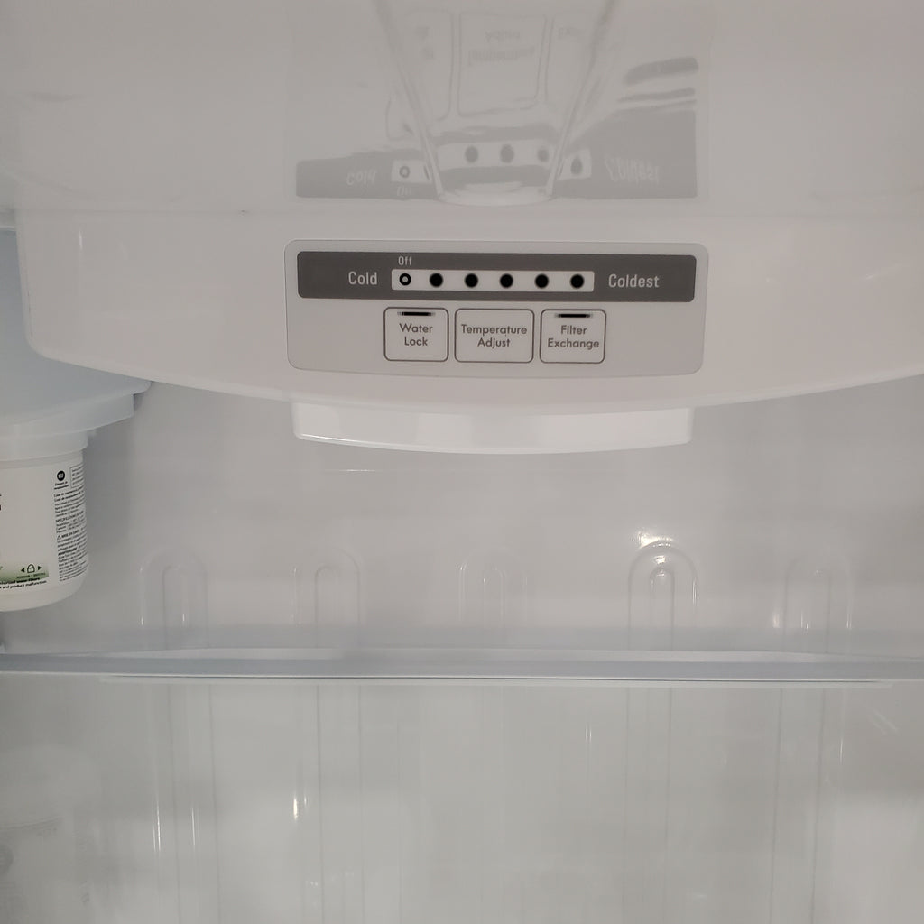 Pictures of LG 33" Wide 24 cu ft Top Freezer Refrigerator with Internal Water Dispenser and LED Lighting 21SD007 - LRTLS2403S - Scratch & Dent (Moderate) - Neu Appliance Outlet - Discount Appliance Outlet in Austin, Tx