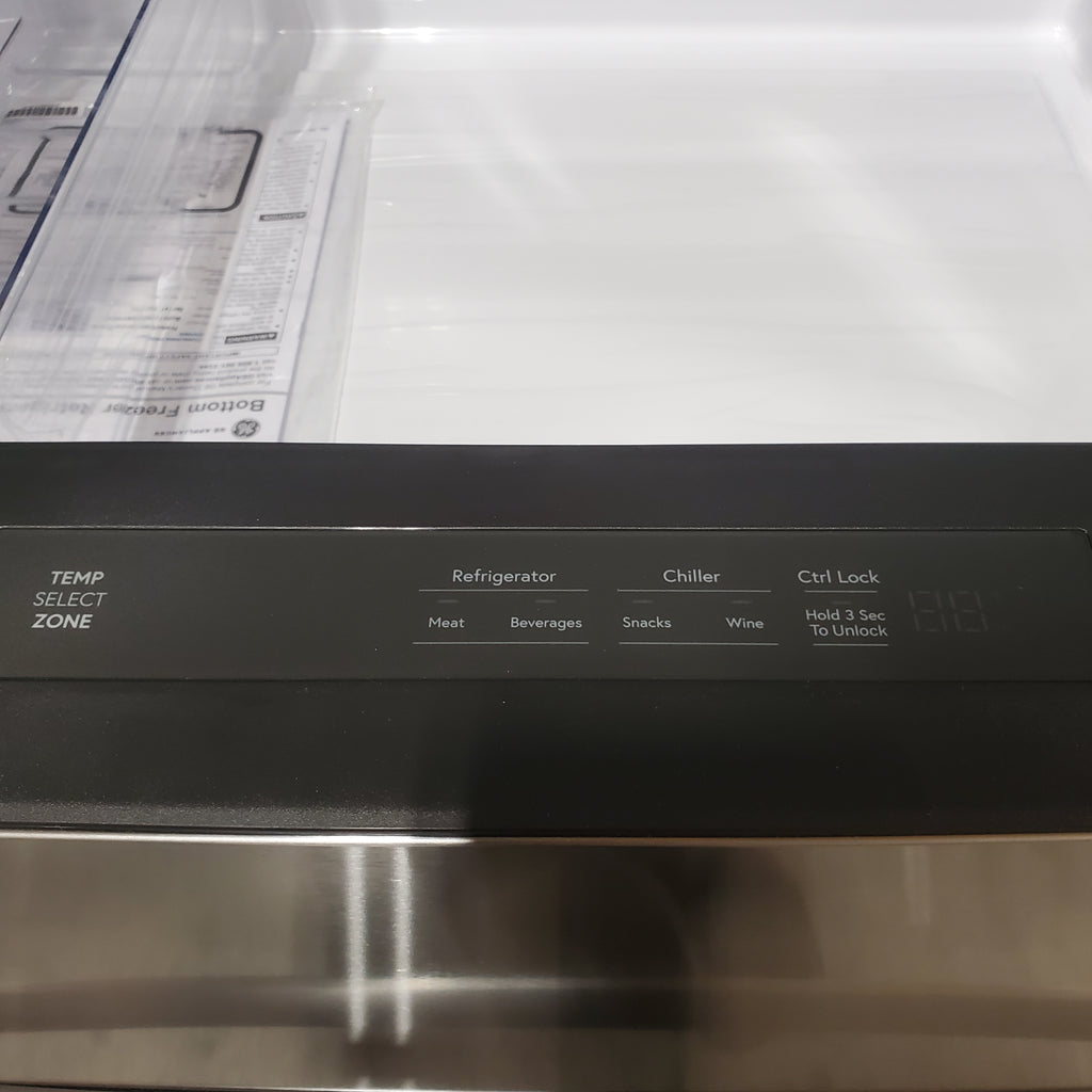 GE Profile™ ENERGY STAR® 29 Cu. Ft. Smart Fingerprint Resistant 4-Door French-Door Refrigerator with Door In Door GE9853 - PGD29BYTFS - New in Box