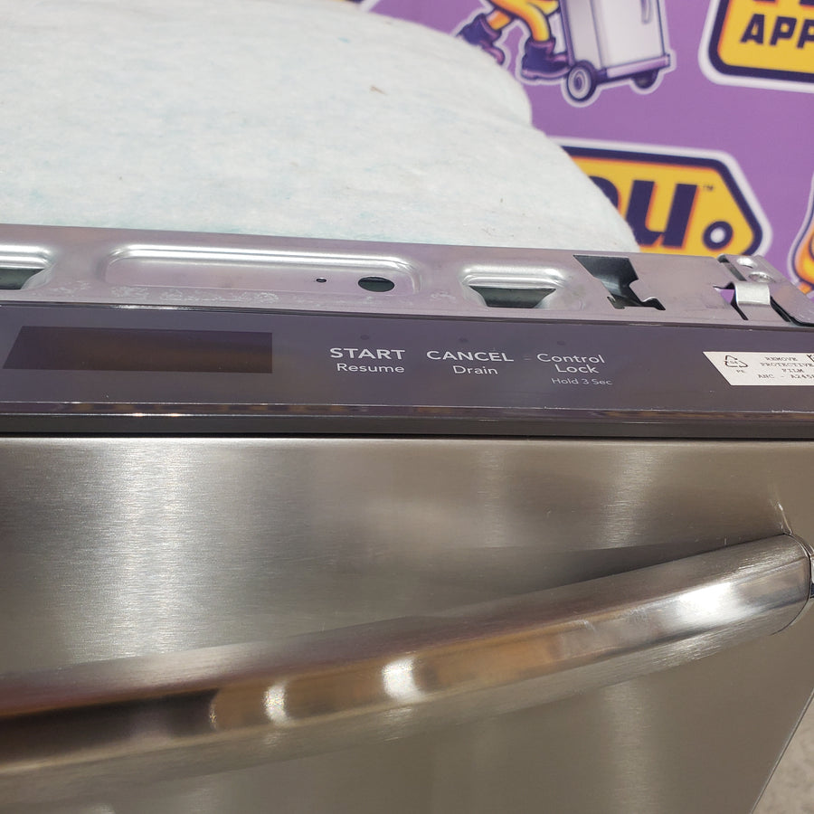 Frigidaire Gallery Stainless Steel Tub Dishwasher with CleanBoost™ GDSH4715AD - Scratch & Dent (Moderate)