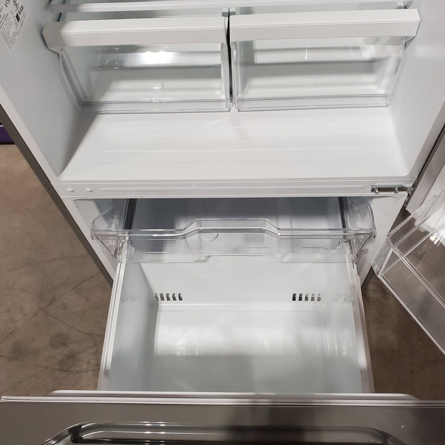 Vissani 18.7 cu. ft. Bottom Freezer Refrigerator in Stainless Steel 251312SD1025 - MDBF18SS - Scratch & Dent (Moderate)