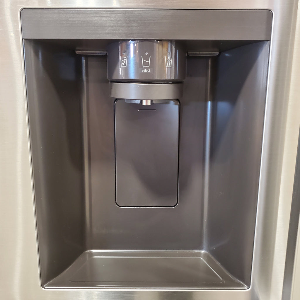 Pictures of LG 27 cu. ft. Standard-Depth, Side-by-side Refrigerator, with Ice and Water and Bar Handle Design 22136SD272 - LS27T3230S - Scratch & Dent (Major) - Neu Appliance Outlet - Discount Appliance Outlet in Austin, Tx