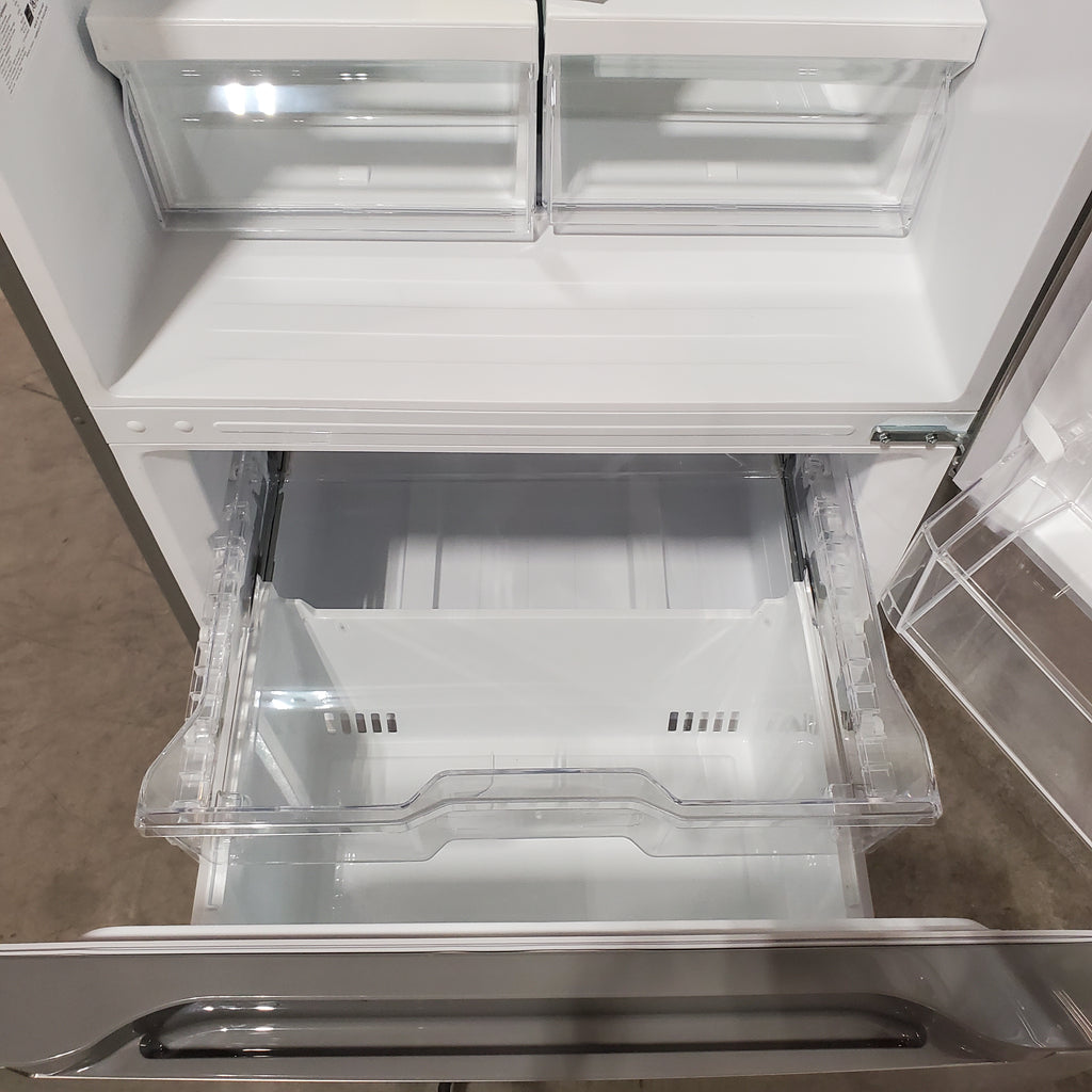 Vissani 18.7 cu. ft. Bottom Freezer Refrigerator in Stainless Steel 25138SD751 - MDBF18SS - Scratch & Dent (Major)