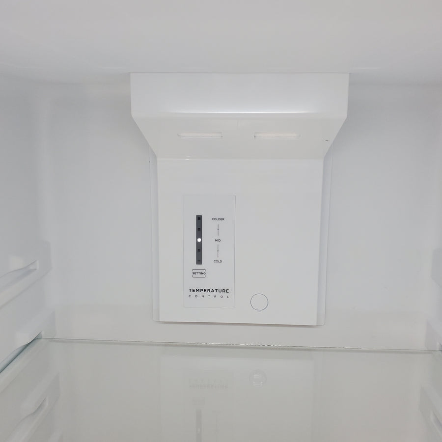 Vissani Black Top Freezer 10.1 Cu. Ft. Refrigerator with No Frost Design MDTF10BK - Scratch & Dent (Major)