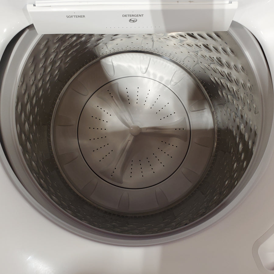 Maytag Top Load 4.8 cu ft Washer with Deep Fill and Slow-Close Glass Lid MVW6200KW - Scratch & Dent (Minor) and Maytag 7.0 cu. ft Top Load Gas Dryer with Moisture Sensing 16223 - MGD6200KW - Scratch and Dent (Moderate)
