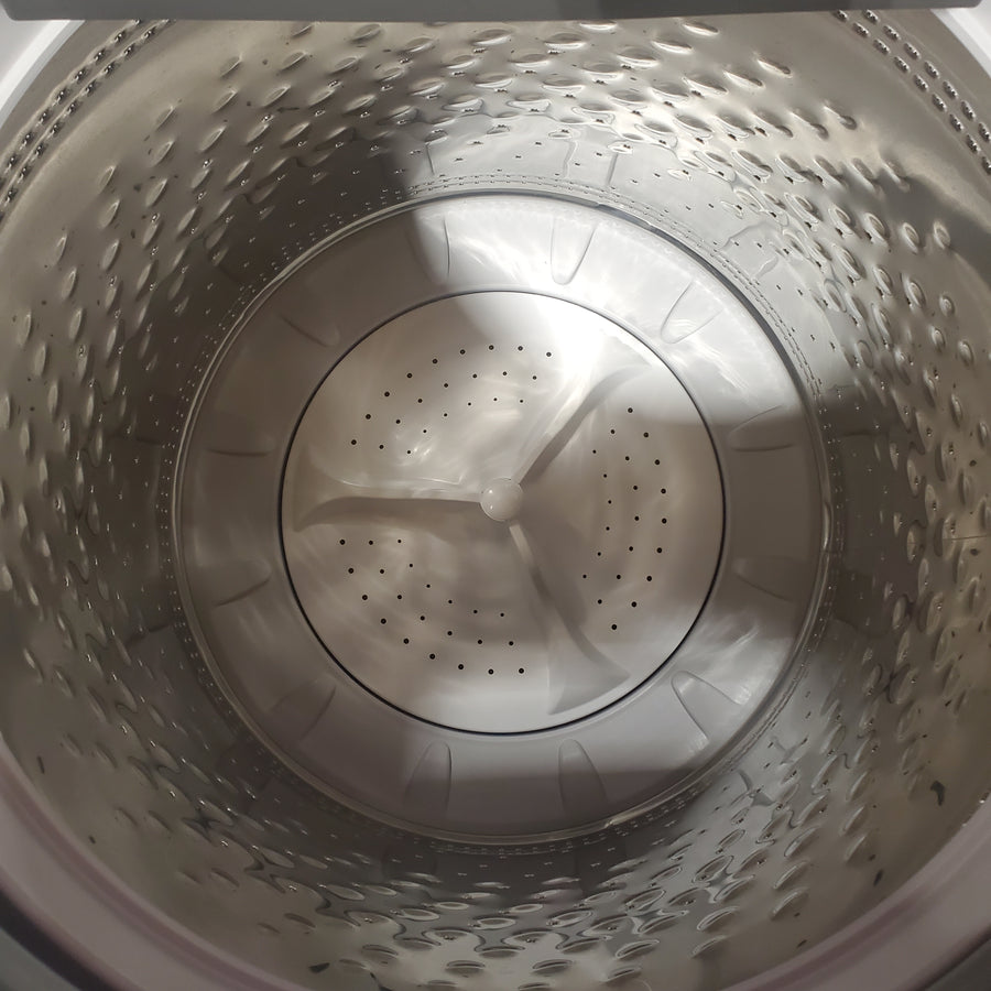 Maytag 5.3 cu. ft. Top Load Washer in Classic Silver with Impeller, Extra Power Option and Smart Appliance 22133SD180 - MTW6200RR - Scratch & Dent (Minor)