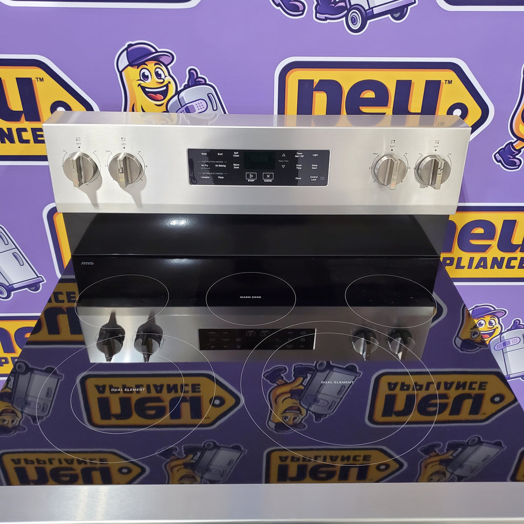 Pictures of Whirlpool Energy Star 30" Electric Range with Air Cooking Technology, No Preheat Air Fry, Air Baking and Self Clean WFES5030RZ - Scratch and Dent (Minor) - Neu Appliance Outlet - Discount Appliance Outlet in Austin, Tx