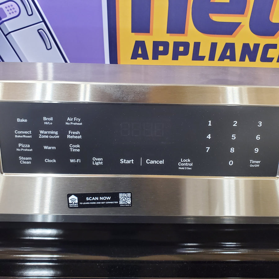 GE ENERGY STAR® 30" Free-Standing Electric Convection Range with No Preheat Air Fry and EasyWash™ Oven Tray GE9846 - GRF600AVSS - New in Box