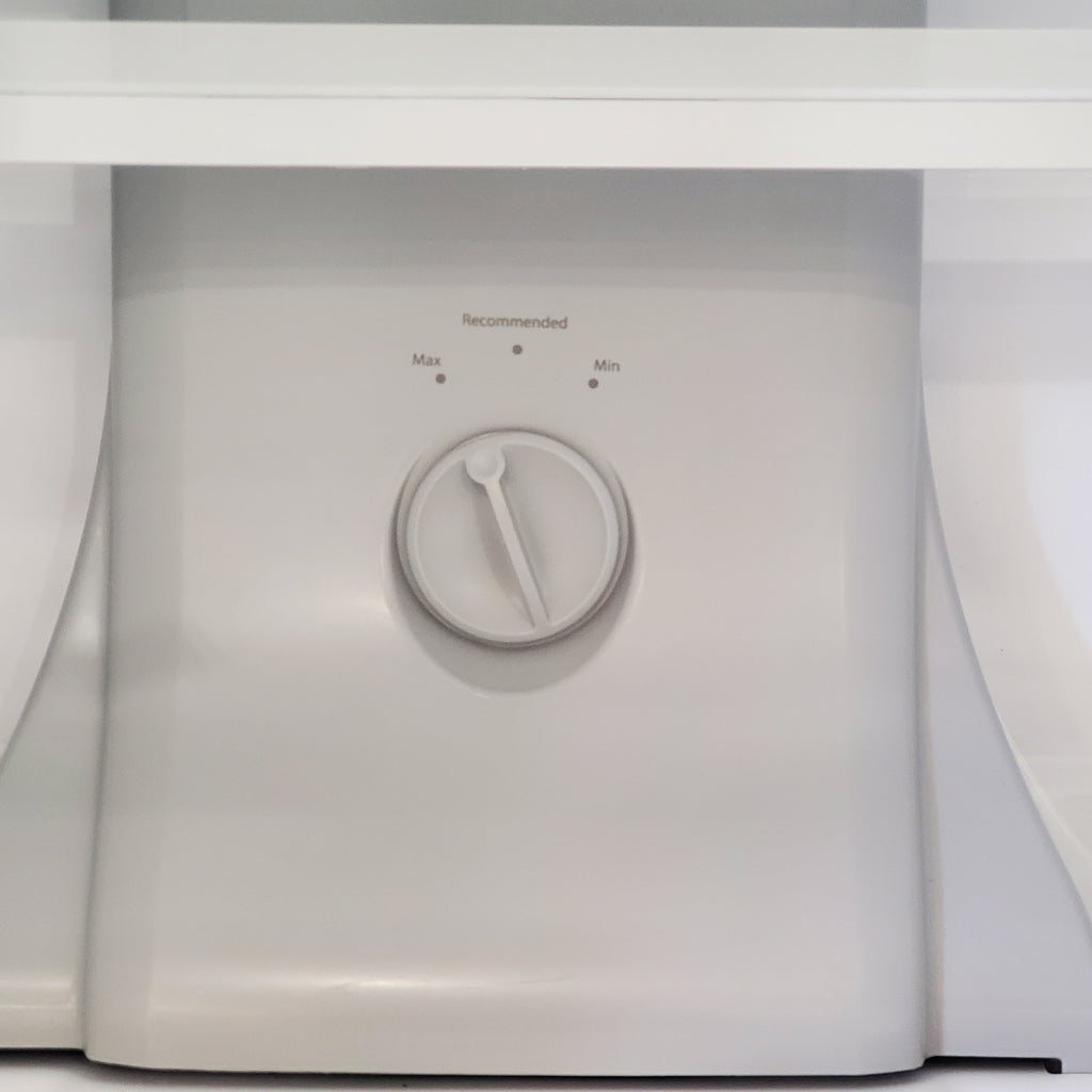 Pictures of Whirlpool 33-inch 21 cu. ft. Wide Top Freezer Refrigerator WRT541SZDW - Scratch & Dent (Minor) - Neu Appliance Outlet - Discount Appliance Outlet in Austin, Tx