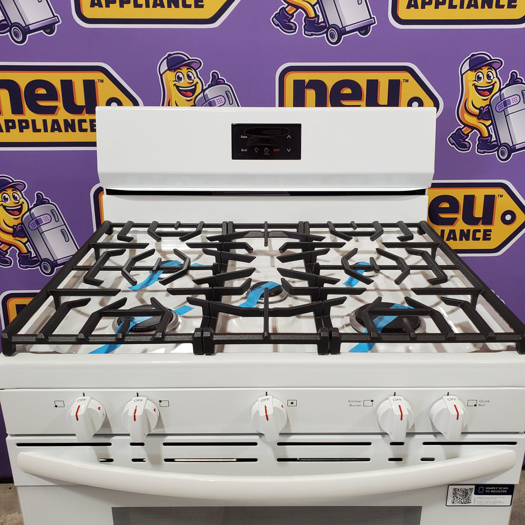 Pictures of Frigidaire 5 Burner Gas Range with Even Baking Technology in White 20531SD496 - FCRG3052BW - Scratch & Dent (Minor) - Neu Appliance Outlet - Discount Appliance Outlet in Austin, Tx