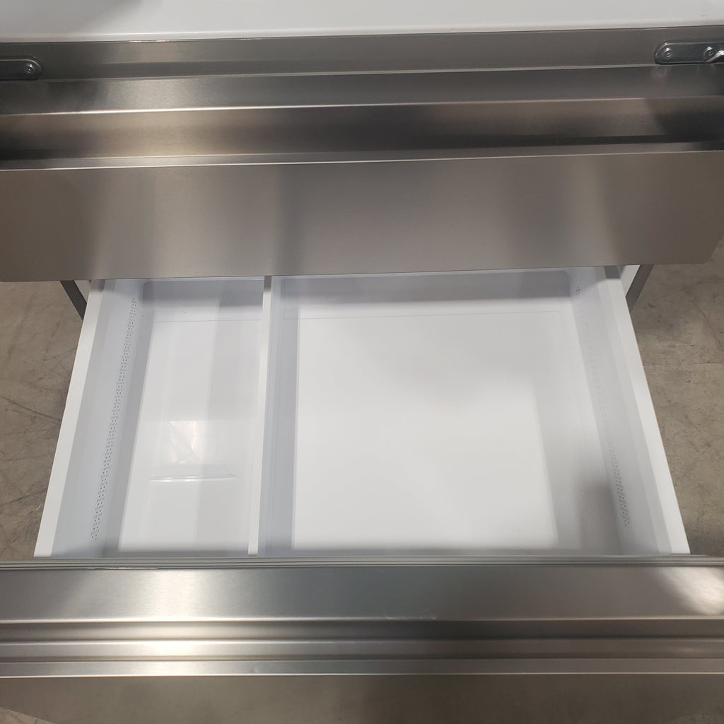 Pictures of Hisense Stainless Steel PureFlat 25.6-cu ft 4-Door Smart French Door ENERGY STAR Refrigerator with Ice Maker, Water and Ice Dispenser HRM260N6TSE - Scratch & Dent (Minor) - Neu Appliance Outlet - Discount Appliance Outlet in Austin, Tx