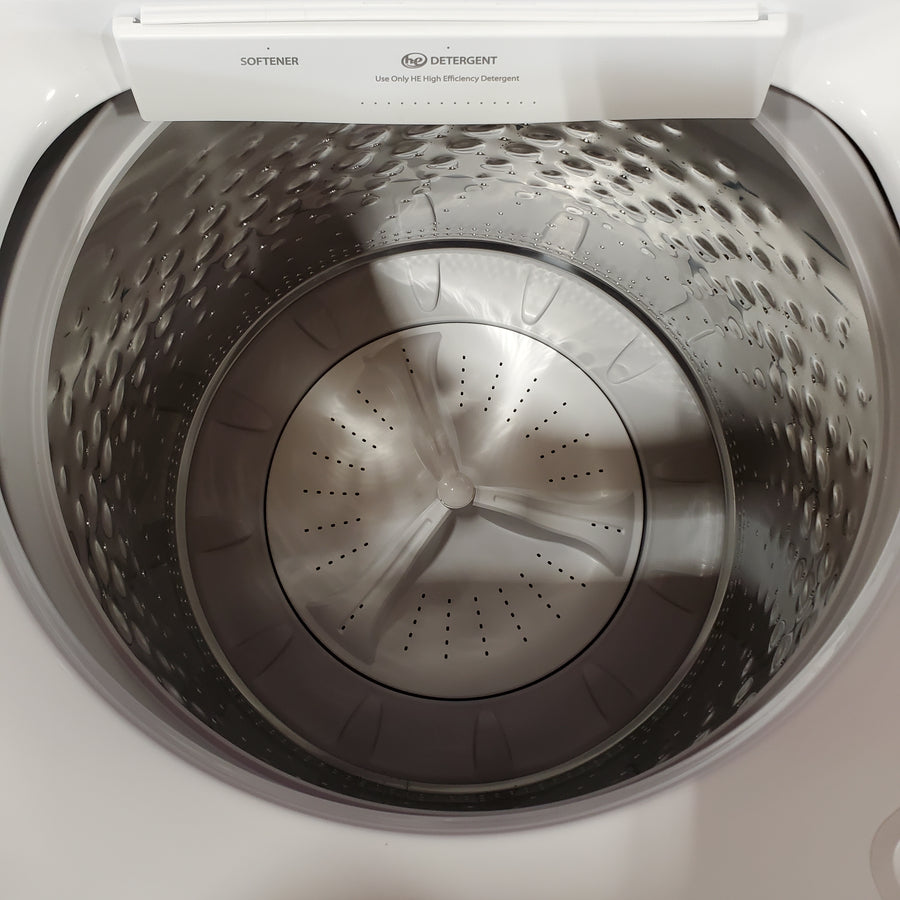 Maytag Top Load 4.8 cu ft Washer with Deep Fill and Slow-Close Glass Lid MVW6200KW - Scratch & Dent (Minor) and Maytag 7.0 cu ft Electric Dryer with Moisture Sensing and Quick Dry Cycle 16193 - MED6200KW - Scratch & Dent (Minor)
