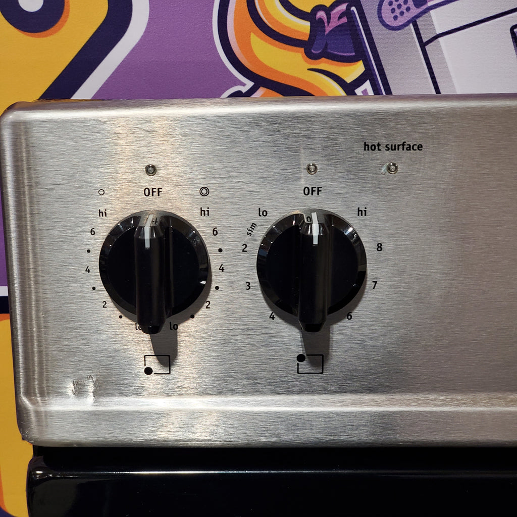 Pictures of Frigidaire Gallery 30" Freestanding Electric Range in Stainless Steel 1CR02058 - LGEF3043KF - Certified Refurbished - Neu Appliance Outlet - Discount Appliance Outlet in Austin, Tx