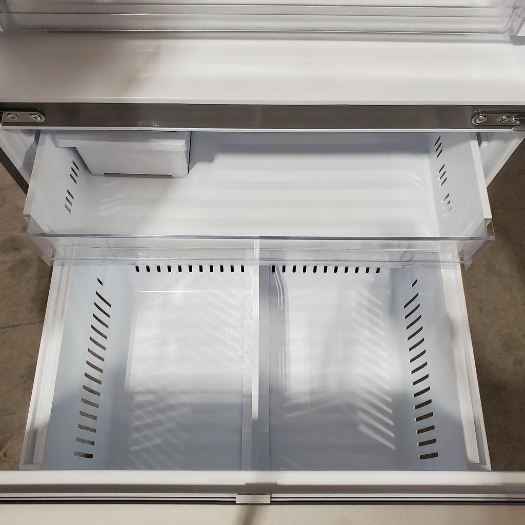 Pictures of LG 31 cu. ft. Standard Depth MAX 3 Door French Door with Ice & Water Dispenser and Dual Ice Maker 22134SD226 - LL31H6530S - Scratch & Dent (Major) - Neu Appliance Outlet - Discount Appliance Outlet in Austin, Tx