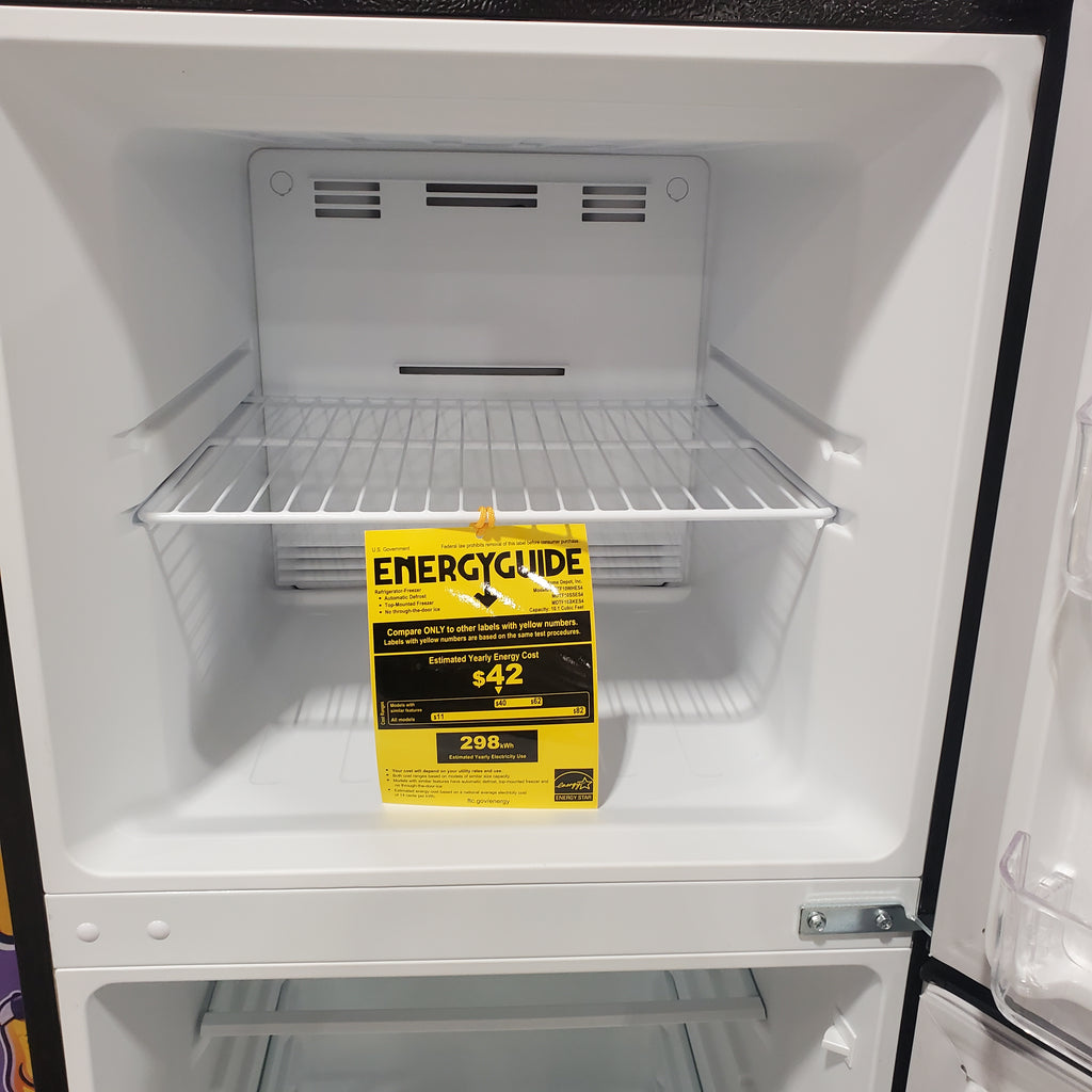 Vissani 10.1 cu. ft. Top Freezer Refrigerator in Stainless Steel SA665 - MDTF10SS - Scratch & Dent (Minor)