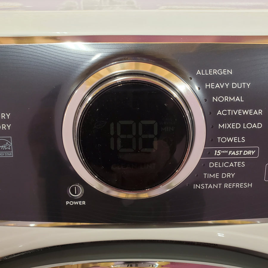 Electrolux 8.0 Cu. Ft. Stackable Gas Dryer with Steam and LuxCare Dry System in White 31134SD187 - ELFG7537AW - Scratch & Dent (Minor)