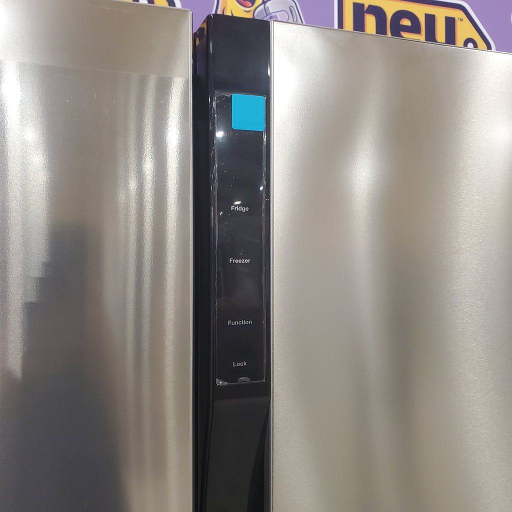 Hamilton Beach 20.6 cu. ft. Counter Depth Side by Side Refrigerator 26CR002 - HBF2064/HZ4602 - Scratch & Dent - Minor