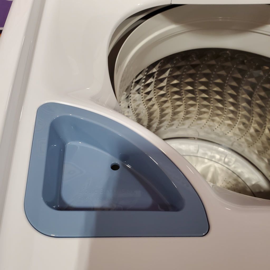 Pictures of Samsung 4.5 cu. ft. Top Load Washer with Vibration Reduction Technology+ in White 3SD643 - WA45T3200AW - Open Box - Neu Appliance Outlet - Discount Appliance Outlet in Austin, Tx