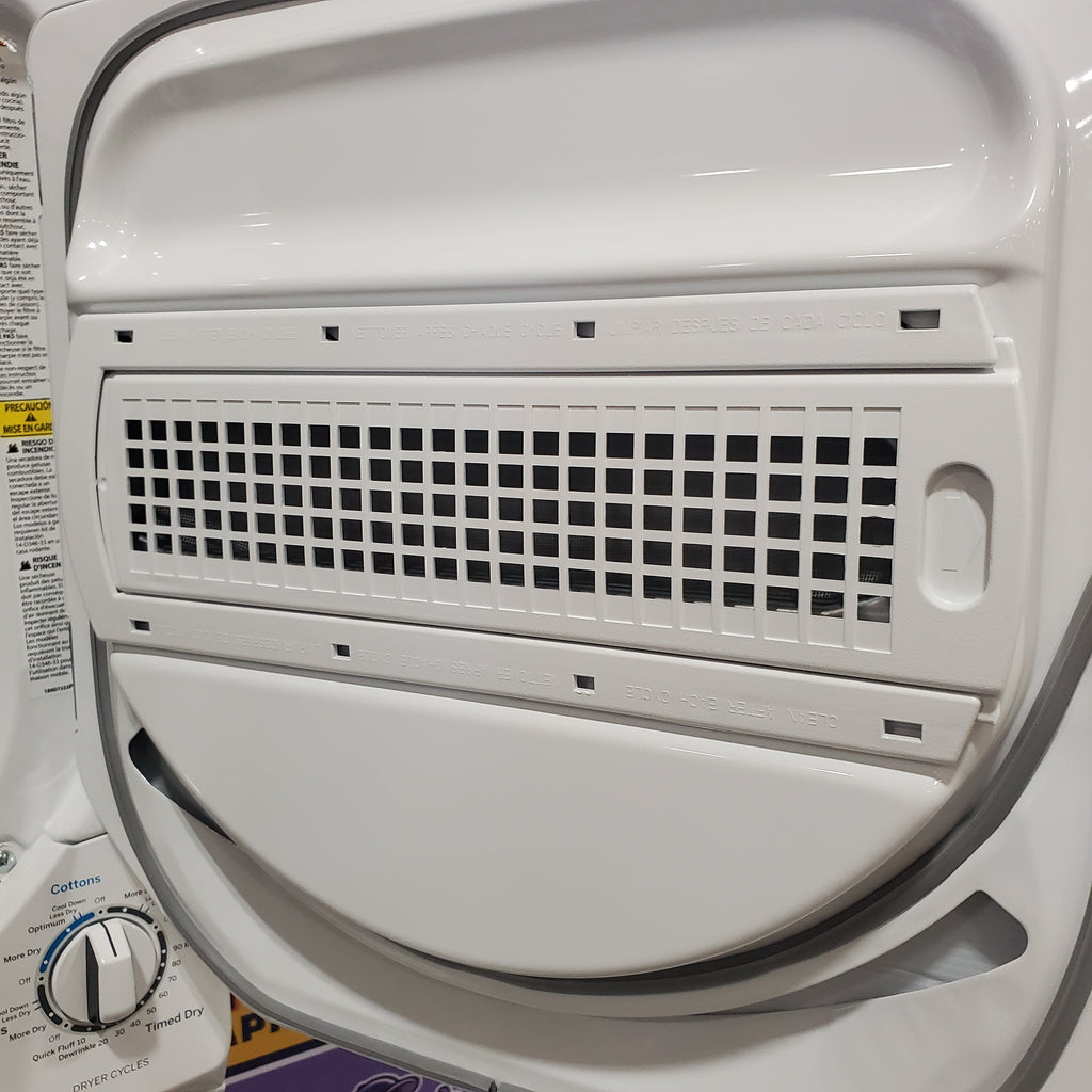 Pictures of GE Unitized Spacemaker® 2.3 cu. ft. Capacity Washer with Stainless Steel Basket and 4.4 cu. ft. Capacity Electric Dryer GE9936 - GUD24ESSMWW - New in Box - Neu Appliance Outlet - Discount Appliance Outlet in Austin, Tx