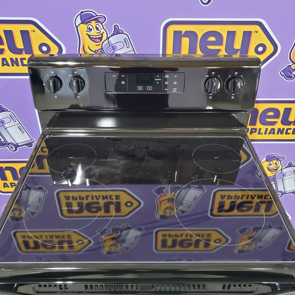 Pictures of Whirlpool 5.3 cu. ft. Electric Range with Keep Warm Setting WFE320M0JB - Scratch & Dent (Minor) - Neu Appliance Outlet - Discount Appliance Outlet in Austin, Tx