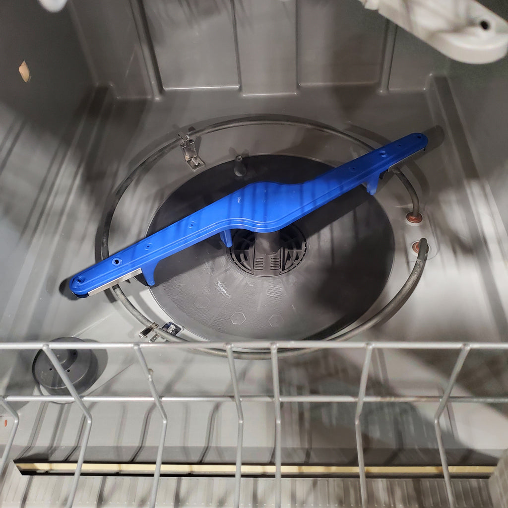 Pictures of Frigidaire Front Control Built In Dishwasher with 5-Level Wash System in Stainless Steel 20SD125 - FDPC4221AS - Scratch & Dent (Moderate) - Neu Appliance Outlet - Discount Appliance Outlet in Austin, Tx