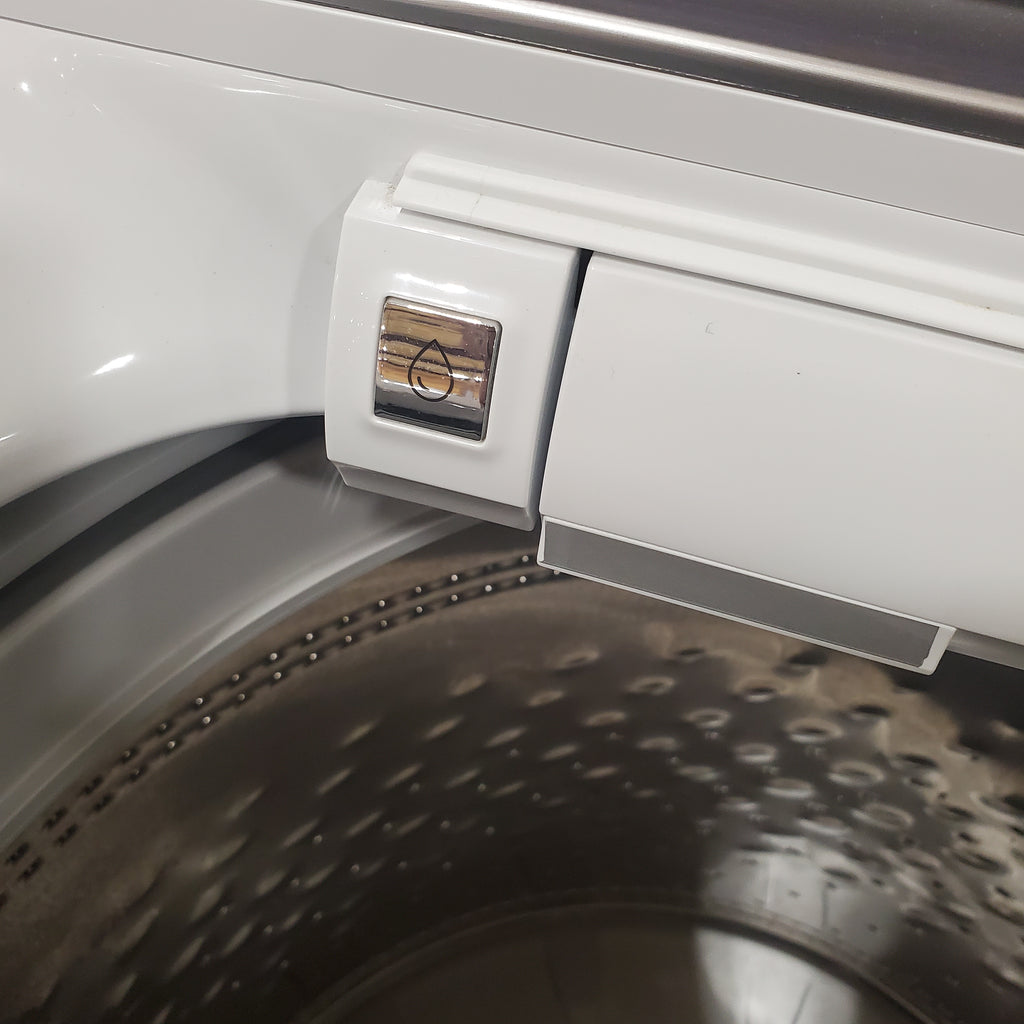 Pictures of Maytag 5.2 cu. ft. Smart Capable White ENERGY STAR Top Load Agitator Washing Machine with Extra Power - Scratch & Dent - Minor - Neu Appliance Outlet - Discount Appliance Outlet in Austin, Tx